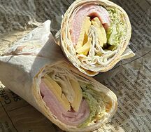 Сэндвич-ролл с ветчиной и сыром