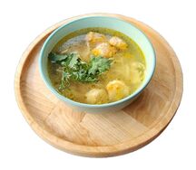 Суп-лапша куриный с фрикадельками