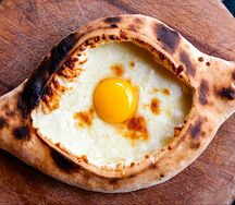  Хачапури по-аджарски 