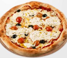 Пицца со страчателлой