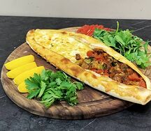 Пиде Кушбаши с сыром