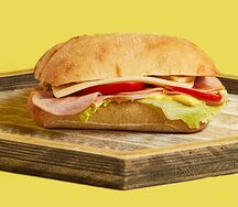 Чиабатта с ветчиной и сыром