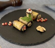 Рулетики из баклажанов