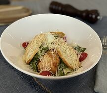 Цезарь с курицей