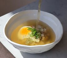 Куриный бульон с макарошками