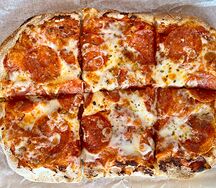 Римская пицца пепперони