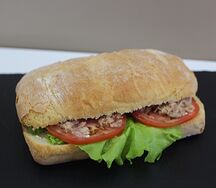 Чиабатта с тунцом