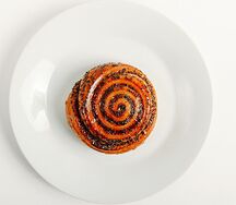 Улитка с маком