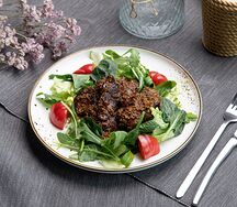 Теплый салат с печенью