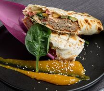 Люля-кебаб из телятины в лаваше