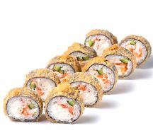 Жаренный ролл с морепродуктами
