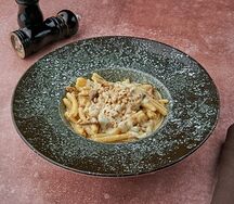 Паста сырная с грибами