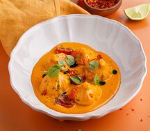 Патара хинкали с креветками в соусе том ям