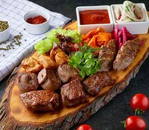Ассорти из мяса на мангале