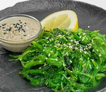 Чука с ореховым соусом