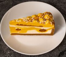 Чизкейк Манго-маракуйя