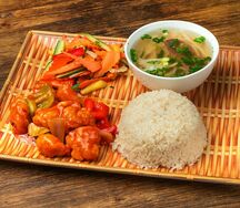 Рис с курицей в кисло-сладком соусе