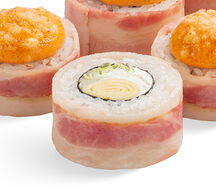 Ролл Сытый самурай со спайси соусом