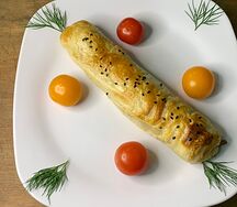 Рулет с сыром и колбасой
