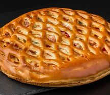 Пирог с ветчиной и сыром