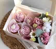 Капкейки и цветы 