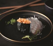 Фуд Сяке Спайси гункан