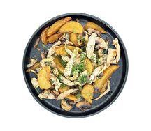 Картофель с курицей и грибами