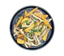Картофель с говядиной и грибами