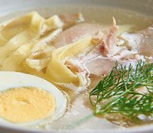 Наваристый куриный бульон