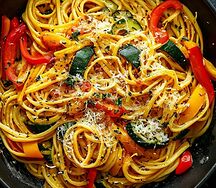 Яичная лапша с овощами