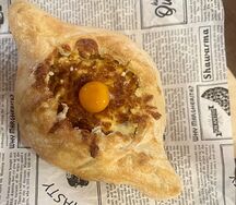 Хачапури по-аджарски 