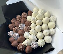 Клубничный букет №12