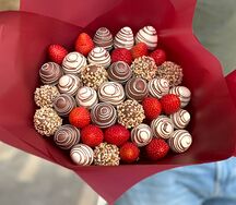 Клубничный букет №8