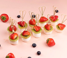 Набор канапе маршмеллоу киви и клубника