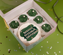 Бенто-торт и капкейки Военный, красивый, здоровенный