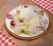 Цезарь с курицей