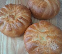 Пирожок с рисом и мясом