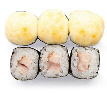 Запеченный мини-ролл с угрем