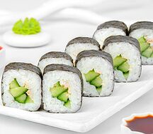 Ролл с огурцом