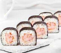 Ролл с креветкой