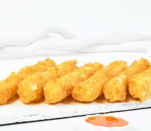 Сырные палочки и соус сладкий чили