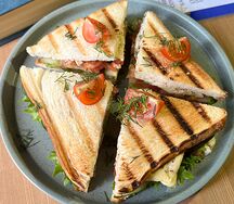 Клаб-сэндвич на гриле