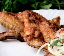 Куриные крылышки на мангале