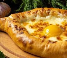 Хачапури по-аджарски