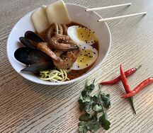 Токпокки с морепродуктами