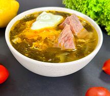 Борщ зеленый с курицей