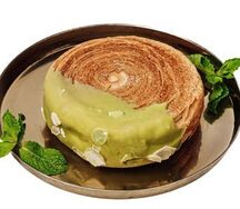 Крунат с фисташкой