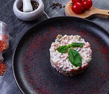 Салат Оливье с курицей