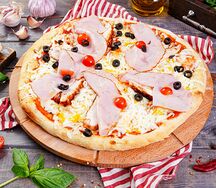 Пицца Ветчина с курицей (средняя)