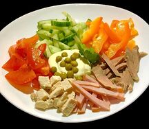 Салат мясной фирменный Шантан